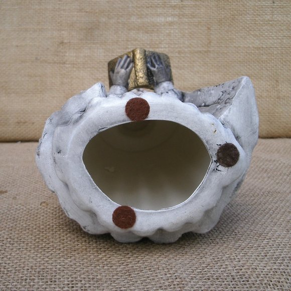 Vintage Handmade St. Nicholas Ceramic Figurine - Picture 15 of 16